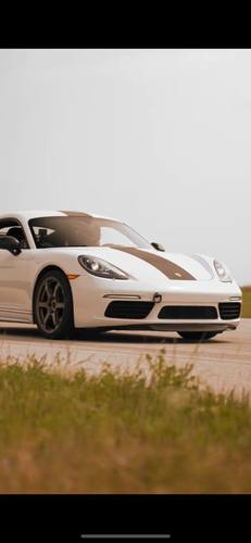 Porsche 718 on track